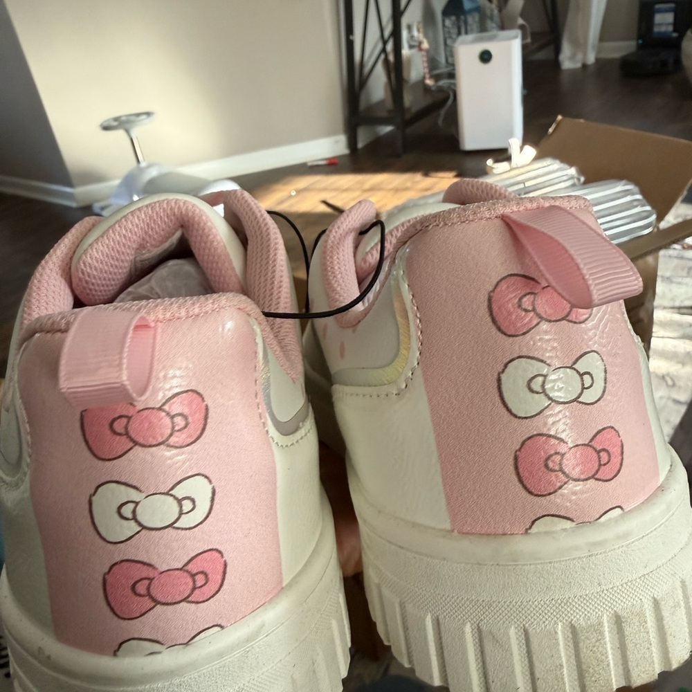 Hello Kitty White Pink Polka Dot Sneakers with Bow Graphic - Picture 4 of 6